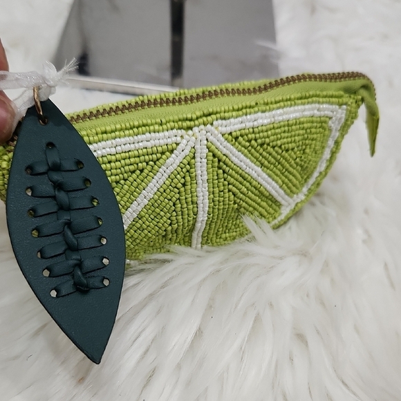 💚🔹️Made In India Viral Handcrafted Beaded Lime Green Coin Pouch NWOT - Picture 7 of 8